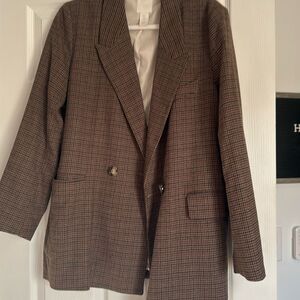 Oversized Brown Plaid Blazer - Like New - Size Medium - H&M - Brown Coat
